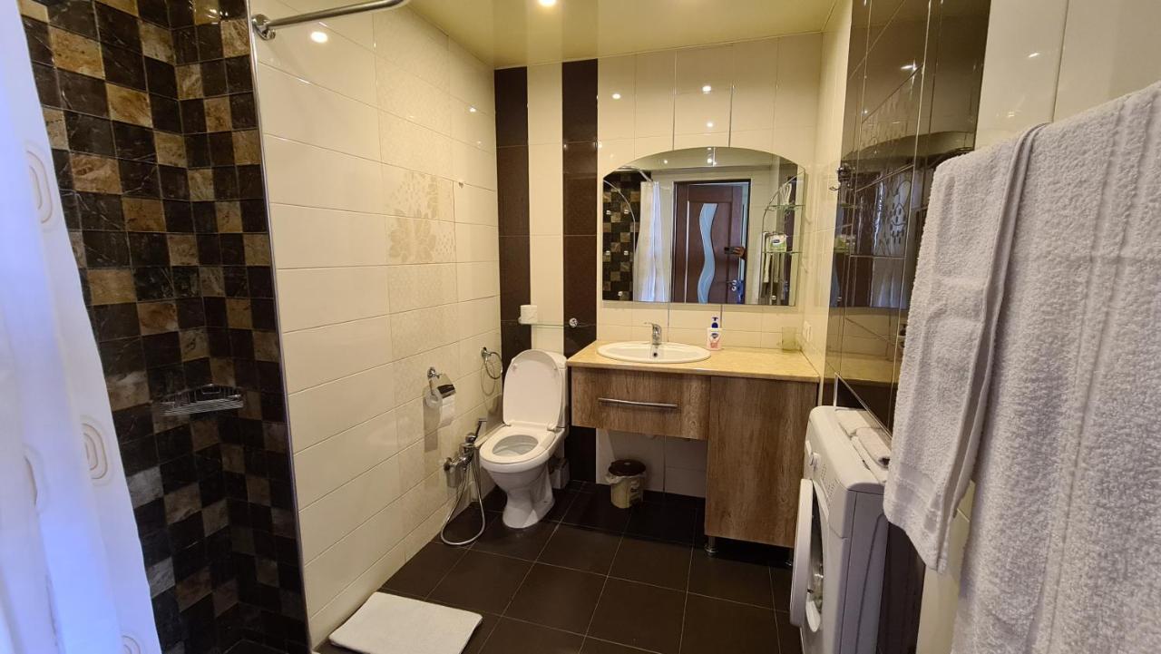 Luxury Apartments In Center Jerevan Buitenkant foto